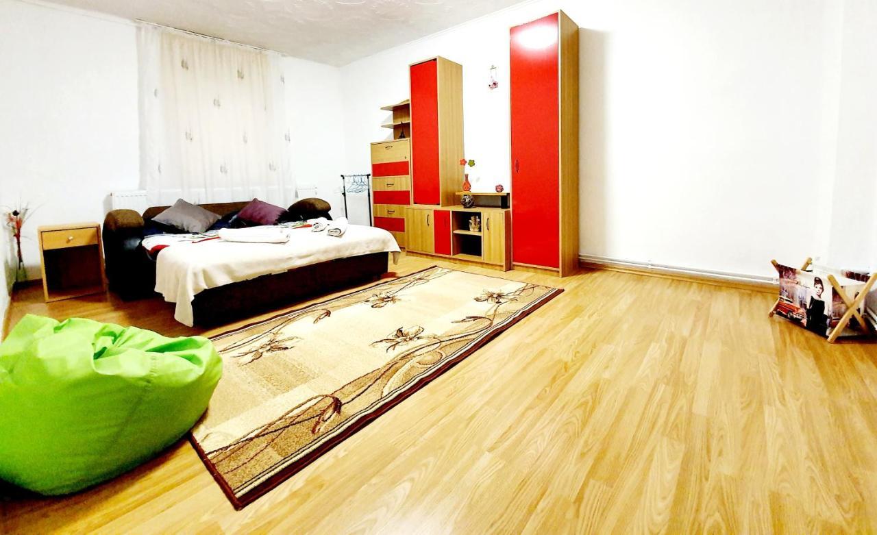Casa Maria Villa Malancrav ภายนอก รูปภาพ
